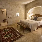 Artemis Cave & Spa- Adults Only 괴레메