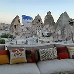 Artemis Cave & Spa- Adults Only 괴레메